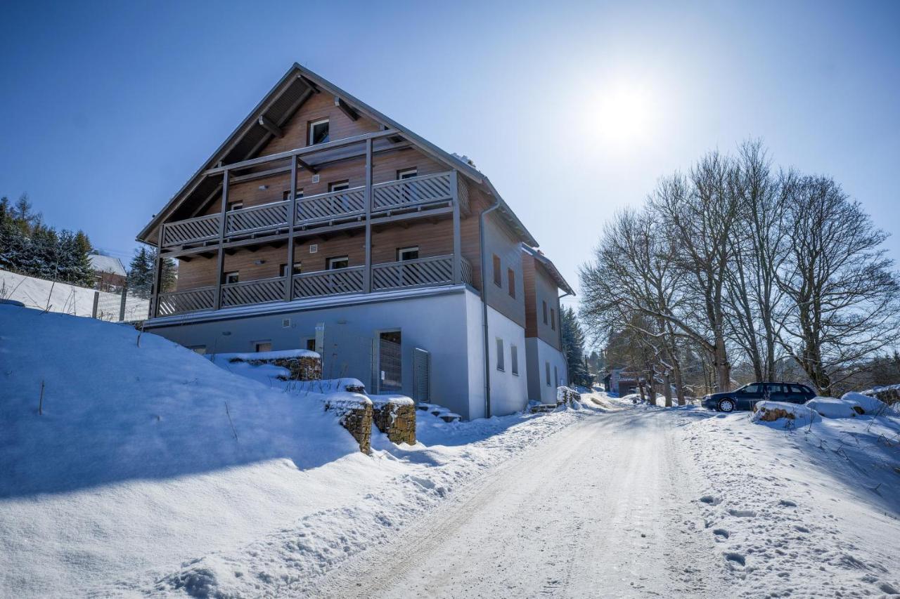Apartamento Krusnohorske Strane Loučná pod Klínovcem Exterior foto