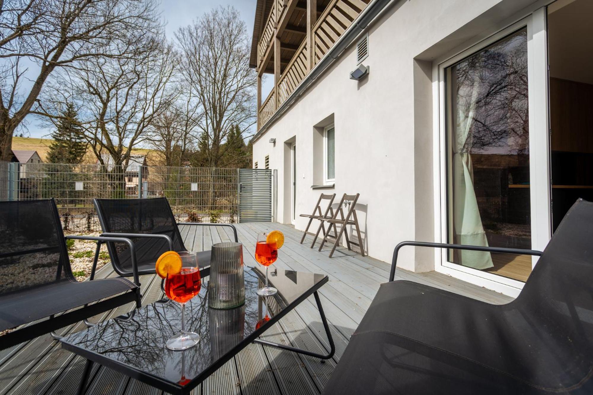 Apartamento Krusnohorske Strane Loučná pod Klínovcem Exterior foto